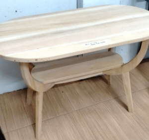 oval side table
