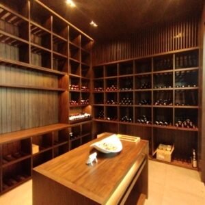 wine cellar senayan corner 2